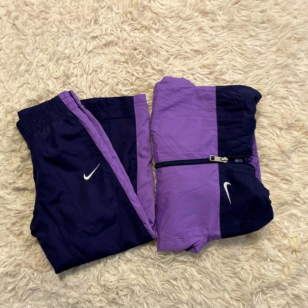Toddler Nike sweat suit size 4T